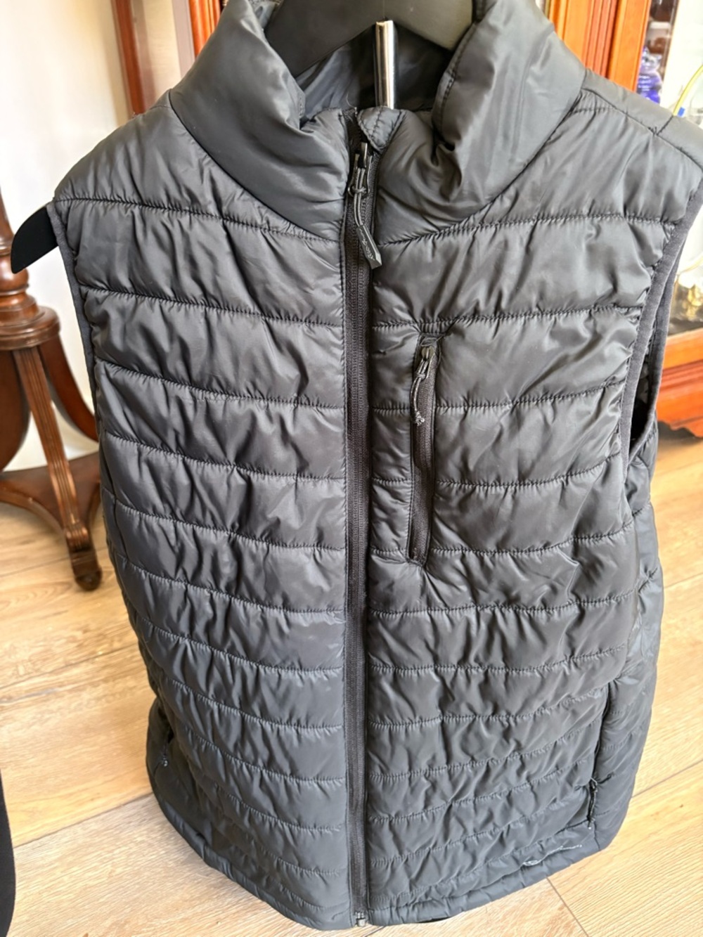 Eddie Bauer Black Quilted Packable Insulated Vest